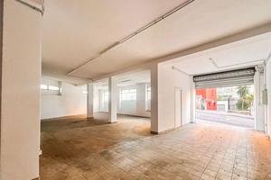 Posto auto coperto in autorimessa