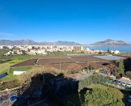 Zona Messina Marine, quadrivani in residence