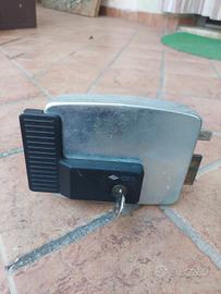 serratura elettrica per cancello