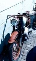 Moto d'epoca in blocco