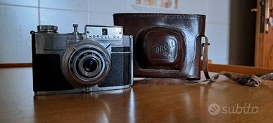 Macchina fotografica vintage