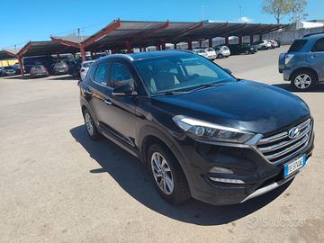 Tucson 1.7  xpossible 140cv cambio automatico