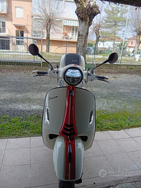 Vespa GTS 300 sixties racing