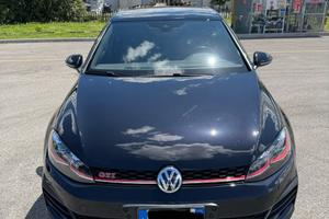 VOLKSWAGEN Golf 7ª serie - 2018