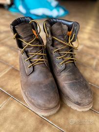 Stivale uomo numero 43