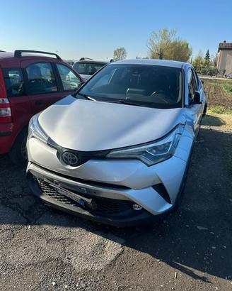 Toyota CHR full hybrid