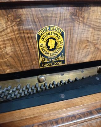 Pianoforte d’epoca Arthur Allison & Co.