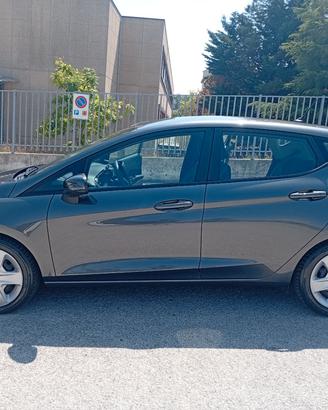 Ford Fiesta tdci 10200 trattabili 