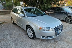 Audi A4 2.0 TDI SW Frizione e cinghia Nuova nuova