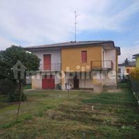 Villa unifamiliare via Acquanegra 17A, Centro, Cro