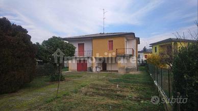 Villa unifamiliare via Acquanegra 17A, Centro, Cro