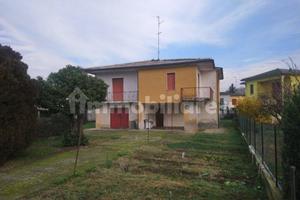 Villa unifamiliare via Acquanegra 17A, Centro, Cro