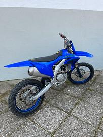 Yamaha yzf 450 2023