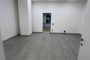 Immobile di 1820 m² a Nola