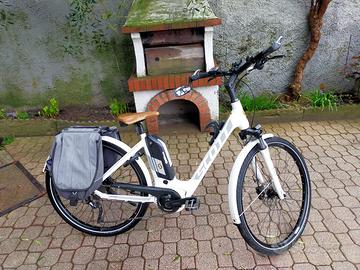 Due bici elettriche Scott