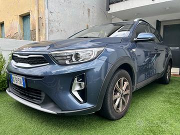 KIA STONIC 12/2022