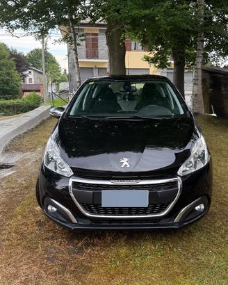 Peugeot 208 BlueHDI 75 Allure