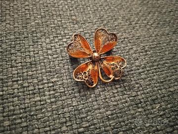 Spilla Quadrifoglio Vintage in Argento 800 Dorato