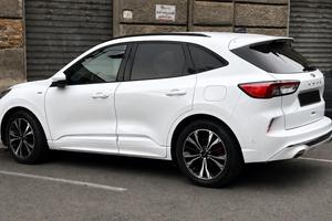 Ford Kuga 1.5 ecoblue 120 cv 2WD ST-LINE
