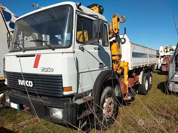 IVECO UNIC M1 GRU RIBALTABILE