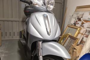 Scooter Piaggio Beverly 500