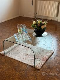 Tavolino  da salotto in cristallo curvato
