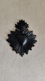 Cuore Sacro #NeroSilente – Total Black
