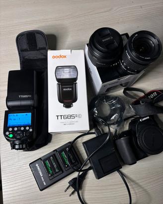 Canon 250D+18-55mm+50mm+Flash Godox + 3 Bat