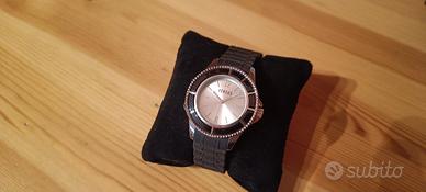 Orologio Versace versus originale