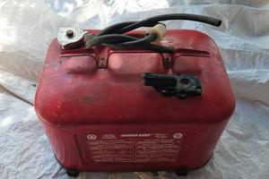 Serbatoio nautico in ferro da 20 litri