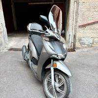 Honda SH 350