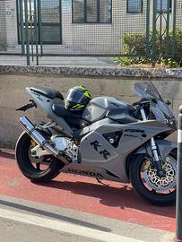 Cbr 1000 fireblade rr