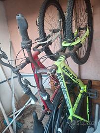 bici da passeggio e 3 Mountain bike