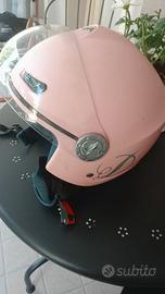 casco per moto  da donna di colore rosa