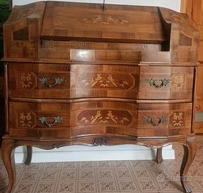 Ribalta in noce mobiletto