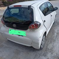 TOYOTA Aygo 1ª serie - 2012