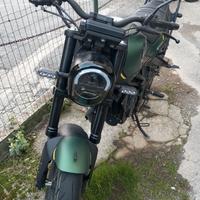 Benelli Leoncino 125 4 tempi 2024 da vetrina