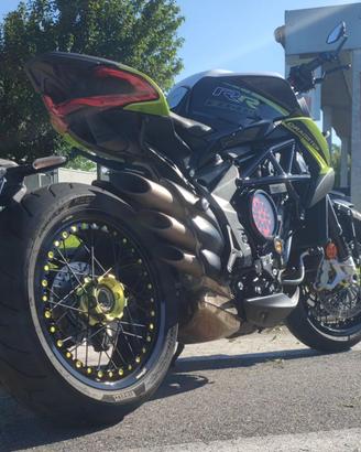 MV AGUSTA BRUTALE DRAGSTER 800RR SCS