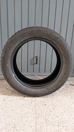 4 pneumatici invernali 215/55 R17 98V XL – usati u