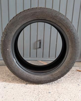 4 pneumatici invernali 215/55 R17 98V XL – usati u