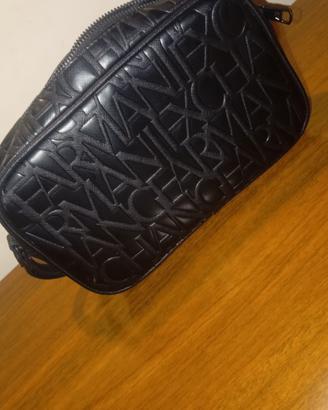 pochette ARMANI