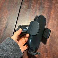 Supporto cellulare per auto