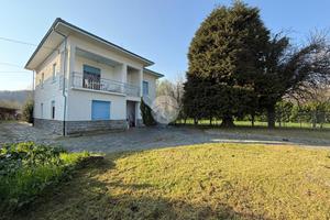 VILLA SINGOLA A VILLAR DORA