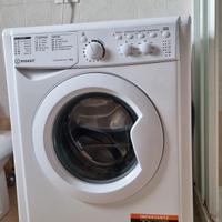 Lavatrice Indesit 8 kg – Perfettamente funzionante