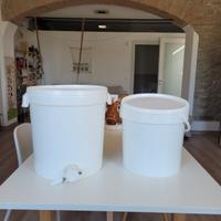 Secchio maturatore + secchio da conservare