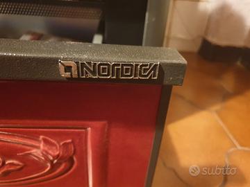 Stufa A Legna Nordica