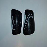 Parastinchi Nike mercurial 