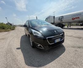 Peugeot 5008 1.6 HDi 115CV Business