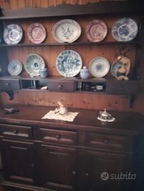 Piattaia con mobile sottostante