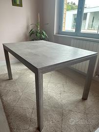 Tavolo allungabile